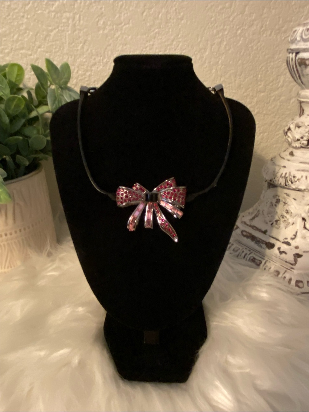Givenchy bow charm choker necklace pink pavé crystals silver tone signed adj